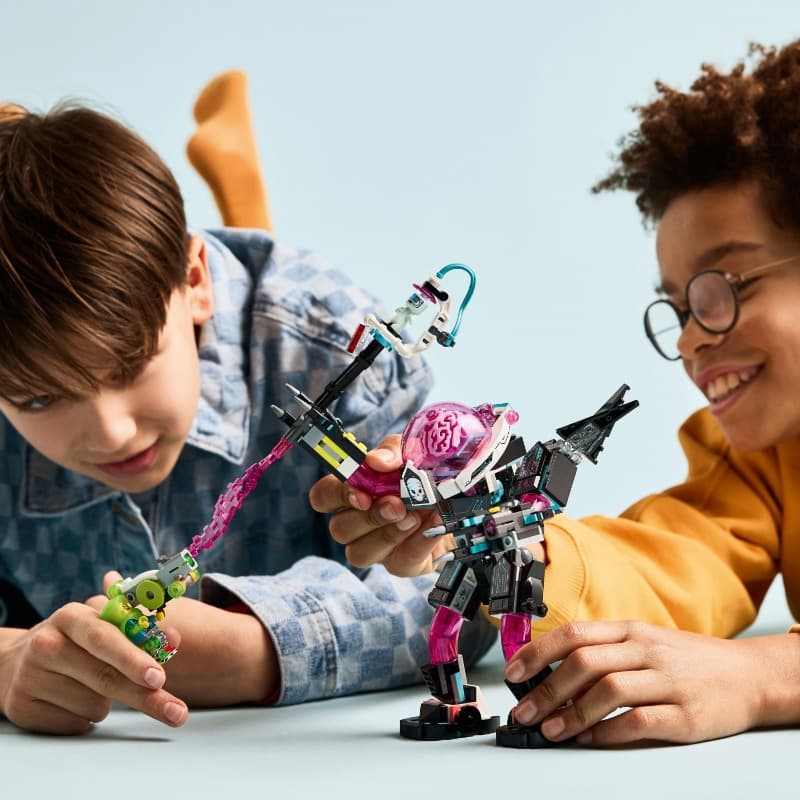 LEGO DREAMZzz Mateo vs. Cyber Brain Mech thumbnail 2
