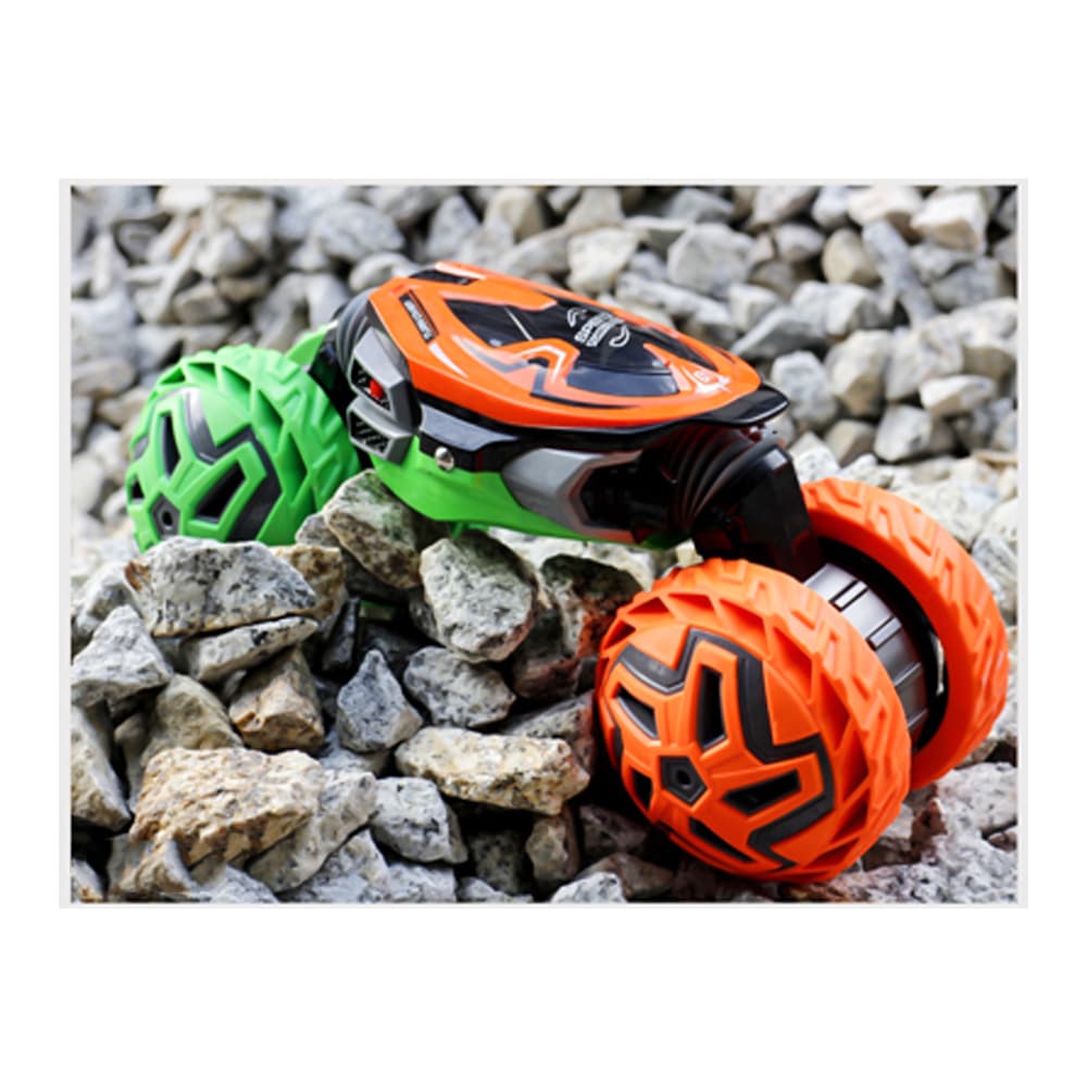 RC Tumbler Outrageous Speed Stunt Car thumbnail 2