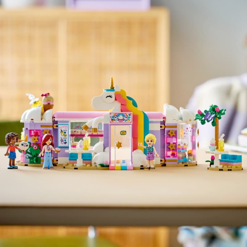 Lego Unicorn Dream Cafe 475 Pcs 42684 thumbnail 4