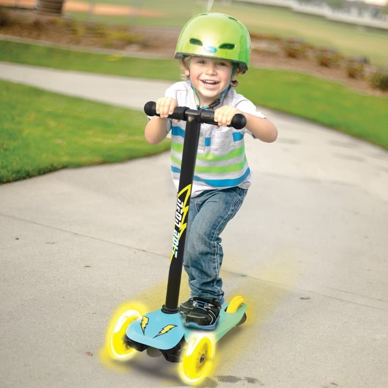 Yvolution 3-Wheel Scooter Neon Bolt - Green thumbnail 2