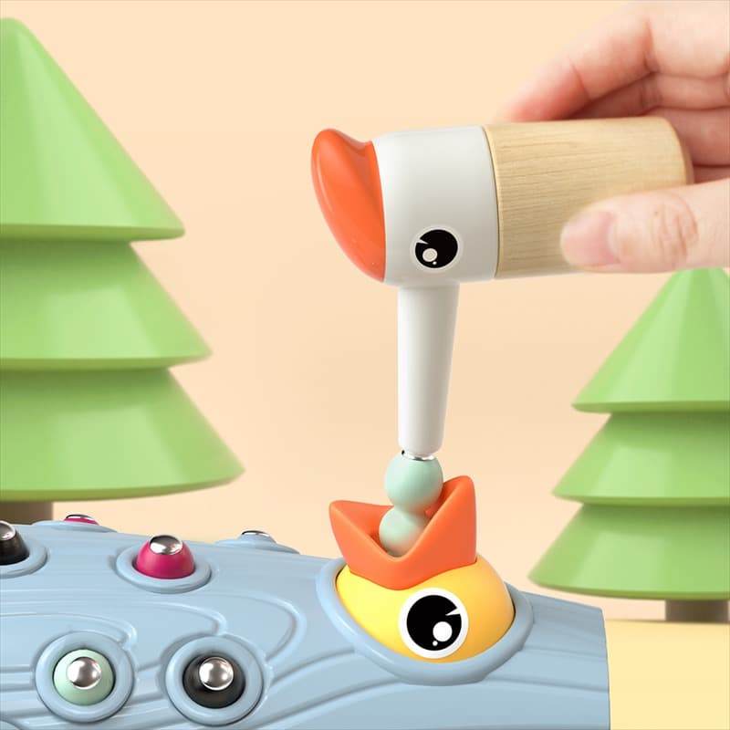 Top Bright Feed The Woodpecker thumbnail 5